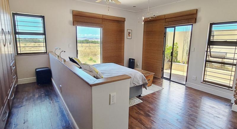 5 Bedroom Property for Sale in Klein Dassenberg Western Cape